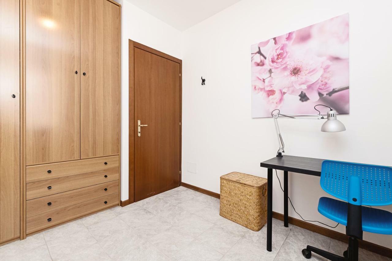 דירות ורונה Colourful Flat Borgo Roma מראה חיצוני תמונה