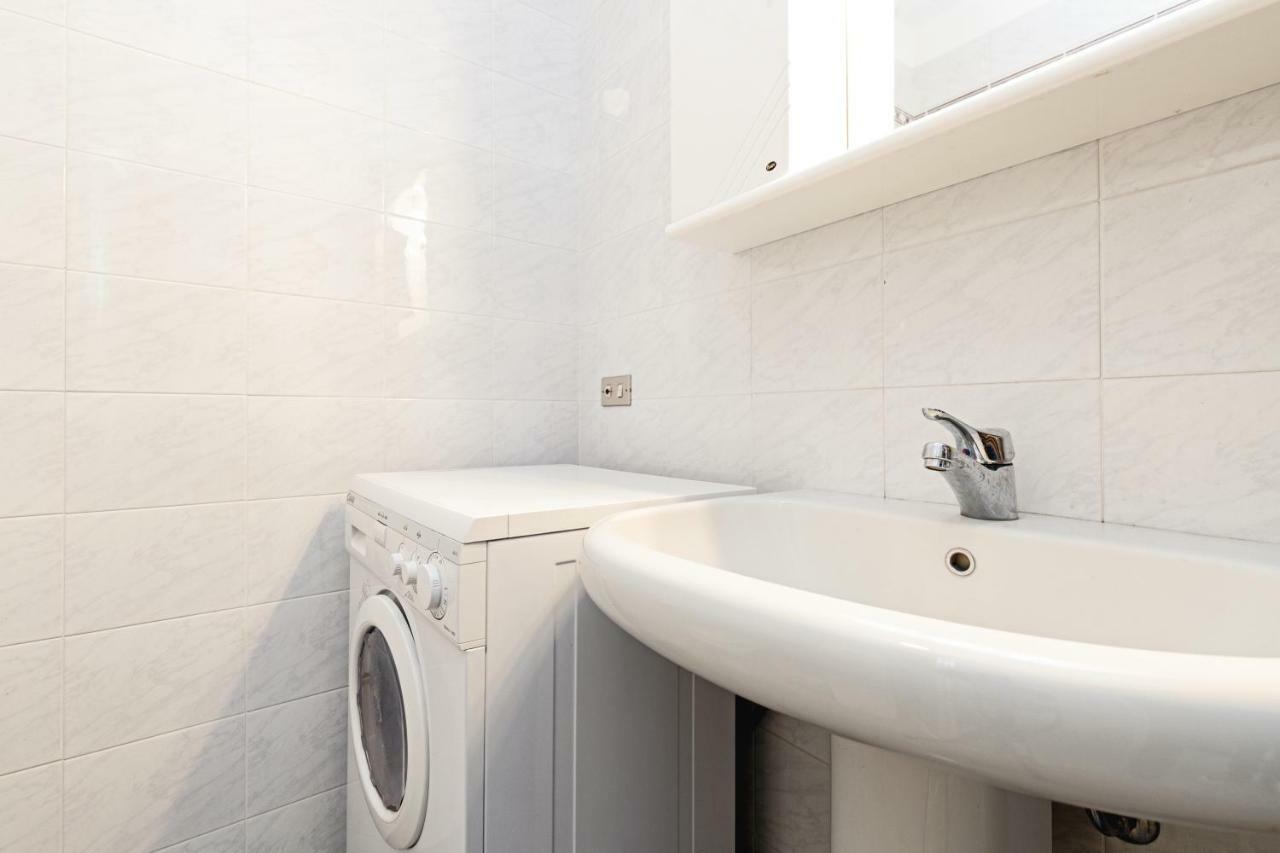 דירות ורונה Colourful Flat Borgo Roma מראה חיצוני תמונה
