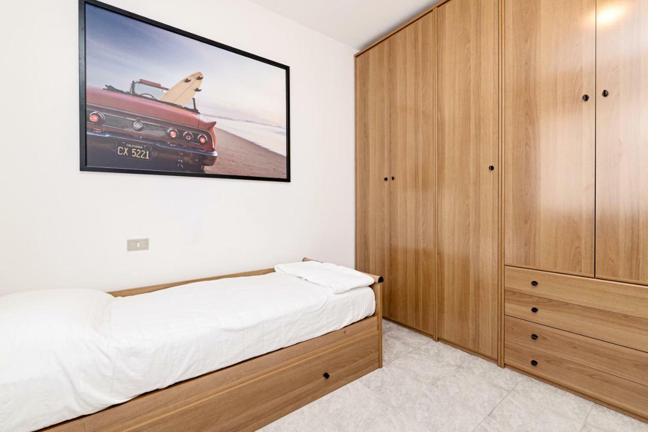 דירות ורונה Colourful Flat Borgo Roma מראה חיצוני תמונה