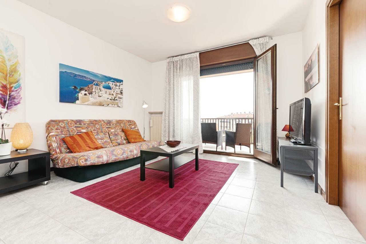 דירות ורונה Colourful Flat Borgo Roma מראה חיצוני תמונה